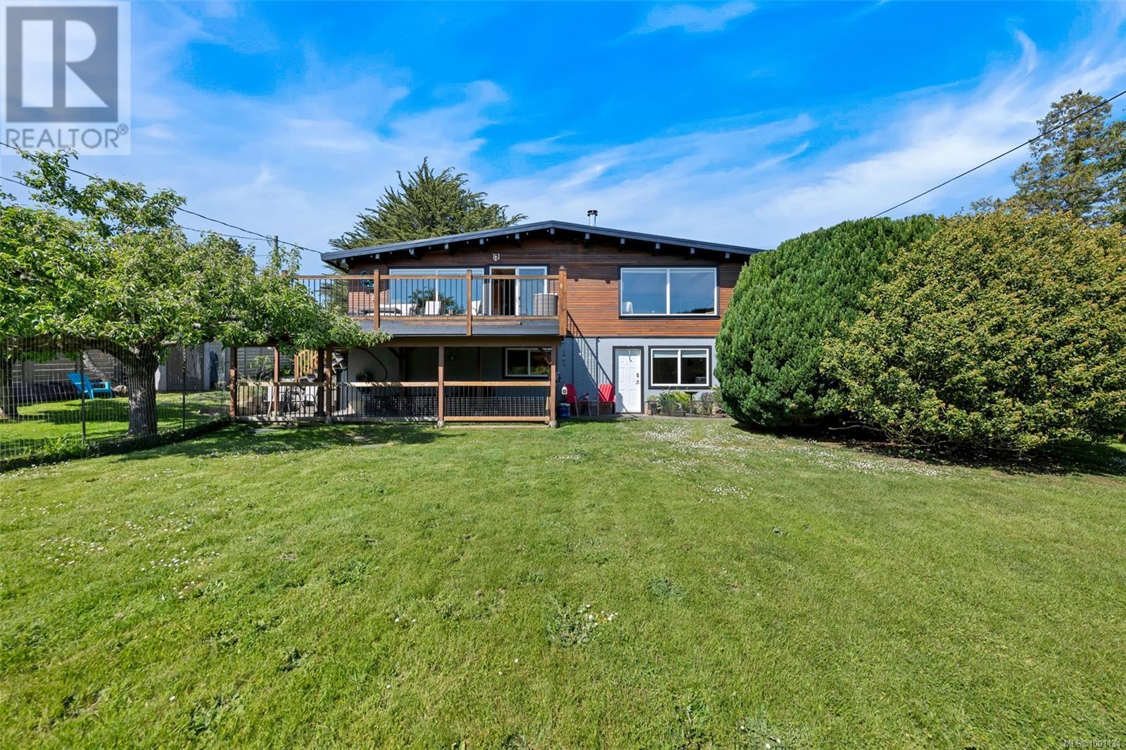 3934 Olympic View Dr, Metchosin