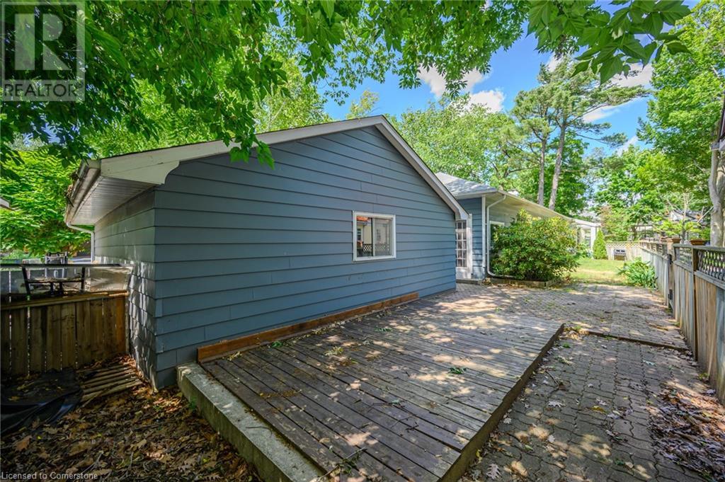 Photo 17 of 374 Spruce Street, Oakville ON