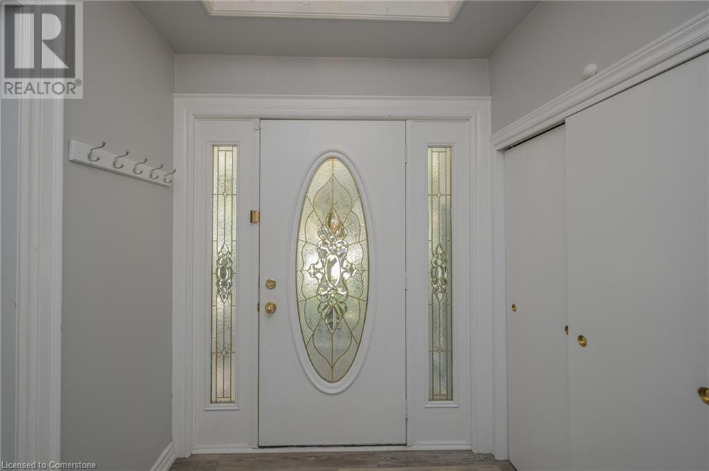 Photo 34 of 374 Spruce Street, Oakville ON