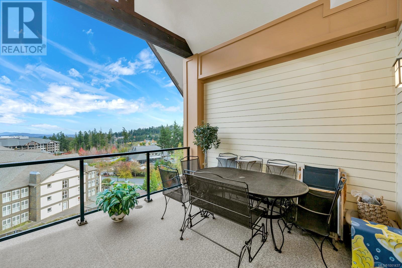 Photo 8 of 802 1400 Lynburne Pl, Langford BC