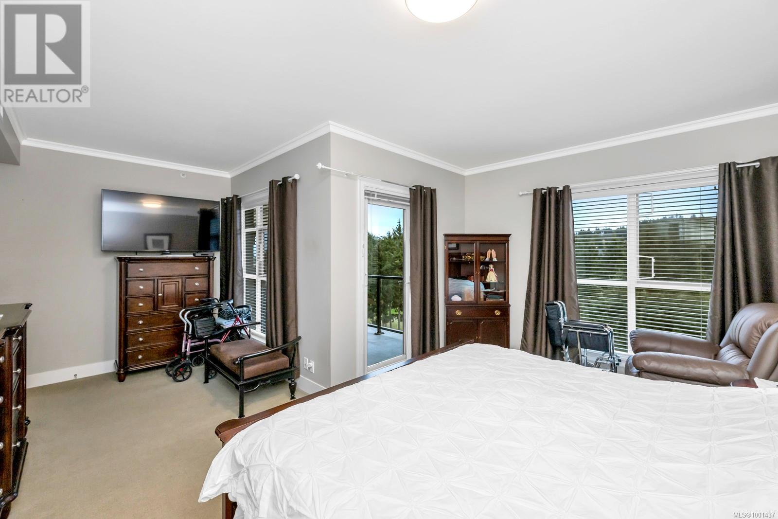 Photo 5 of 802 1400 Lynburne Pl, Langford BC