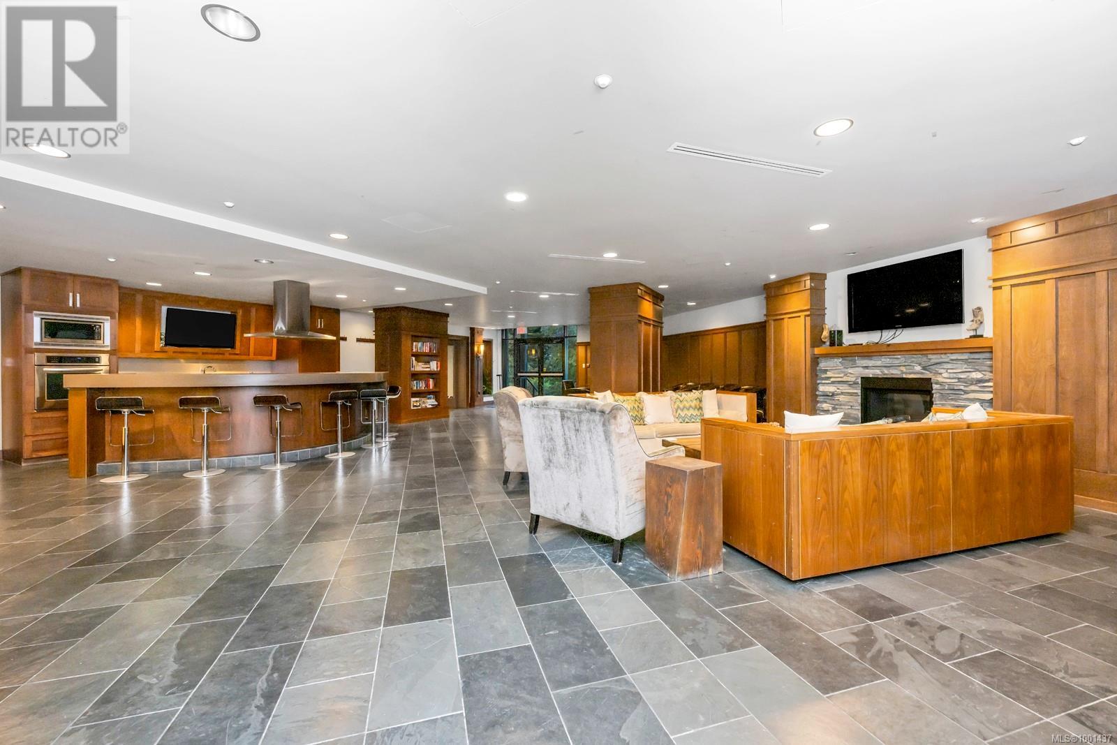 Photo 9 of 802 1400 Lynburne Pl, Langford BC