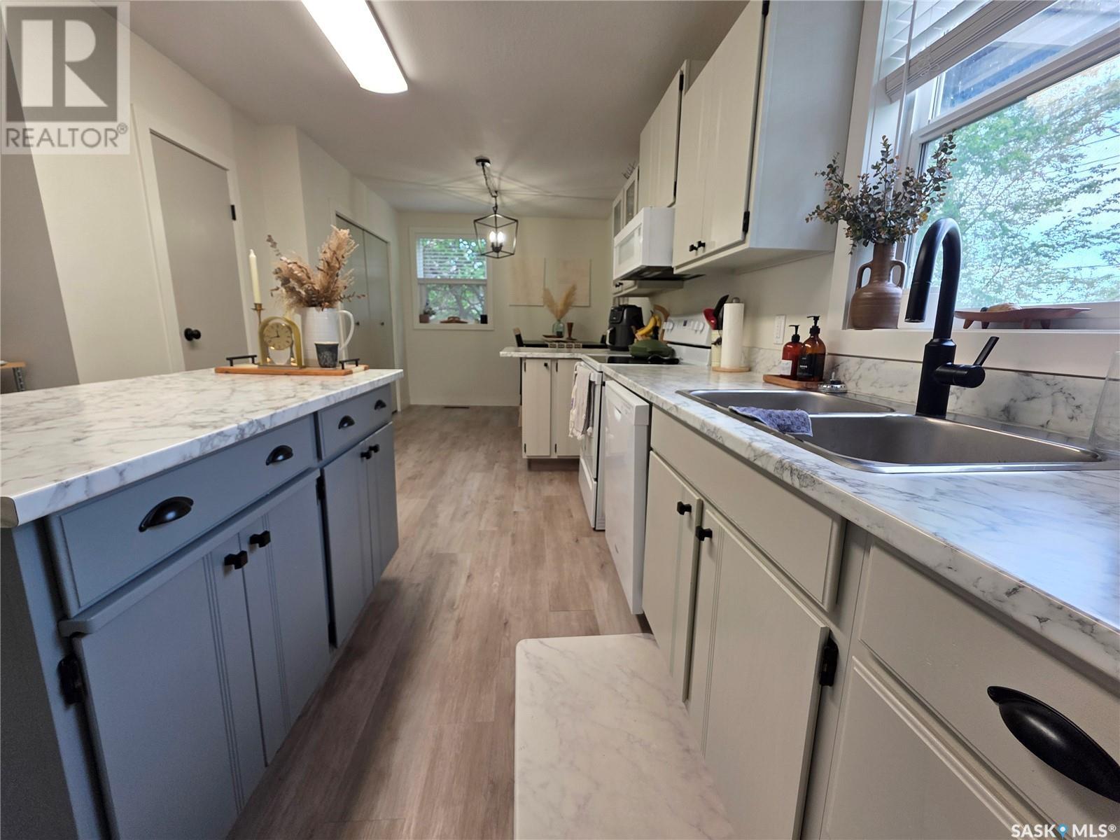 Single Family House for Sale in  North Railway STREET E Swift Current 