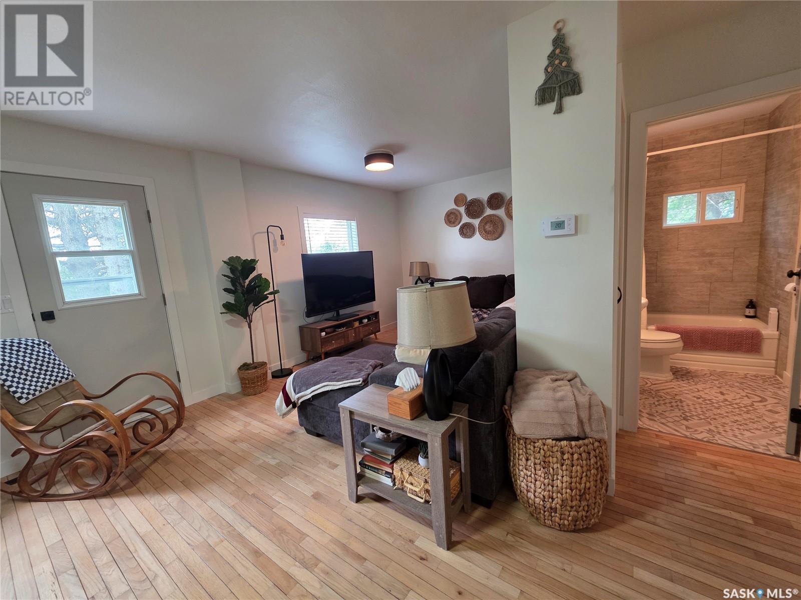 Single Family House for Sale in  North Railway STREET E Swift Current 
