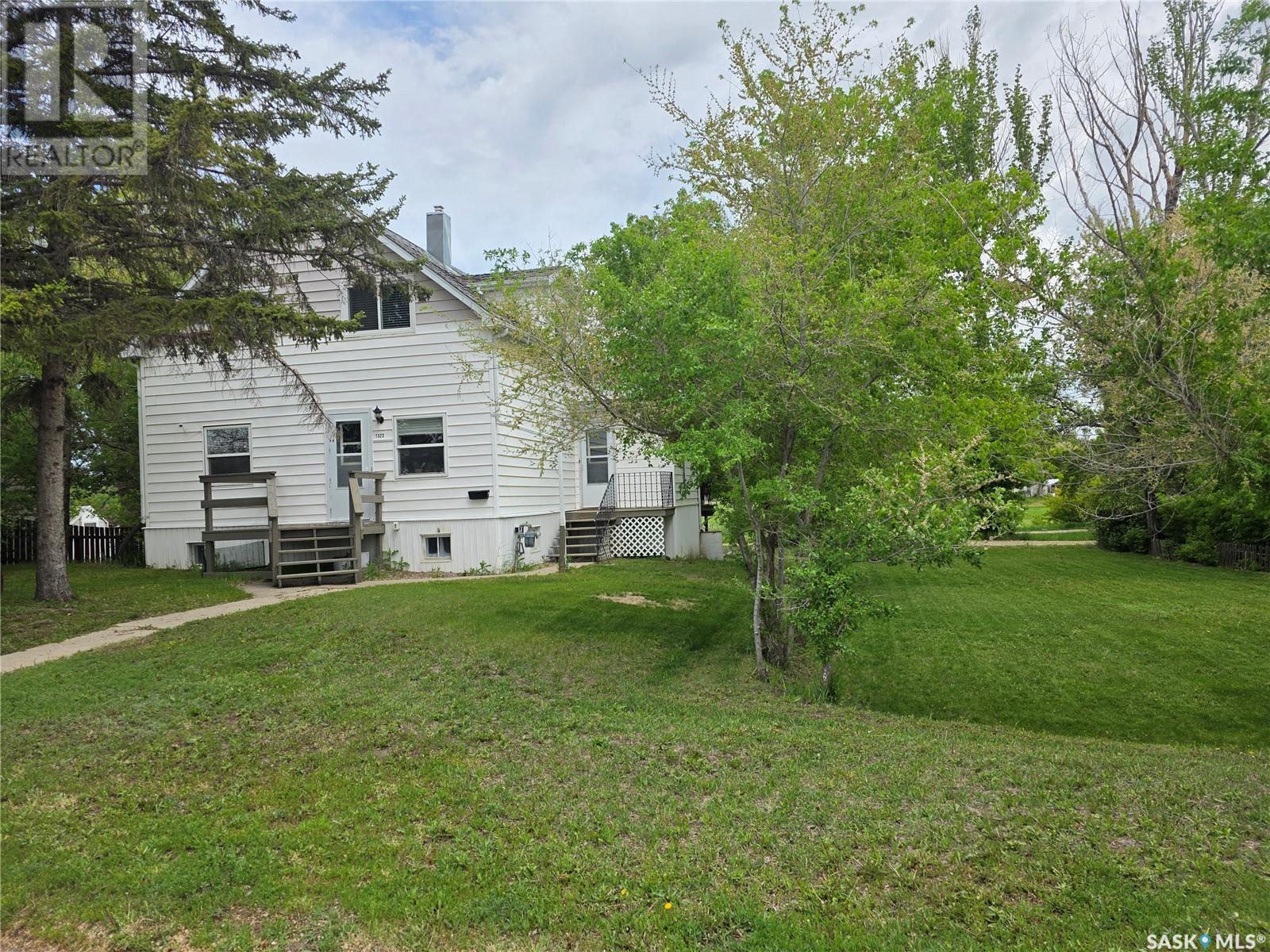 Single Family House for Sale in  North Railway STREET E Swift Current 