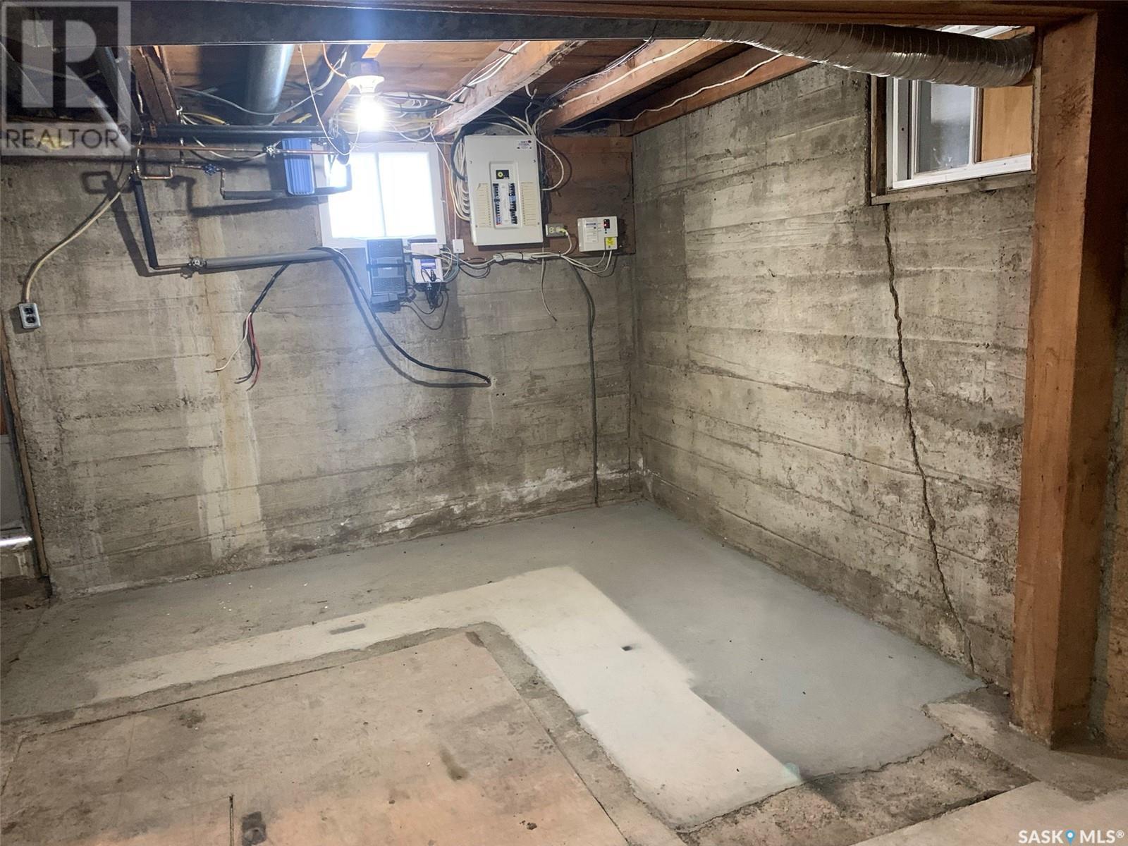 Single Family House for Sale in  North Railway STREET E Swift Current 