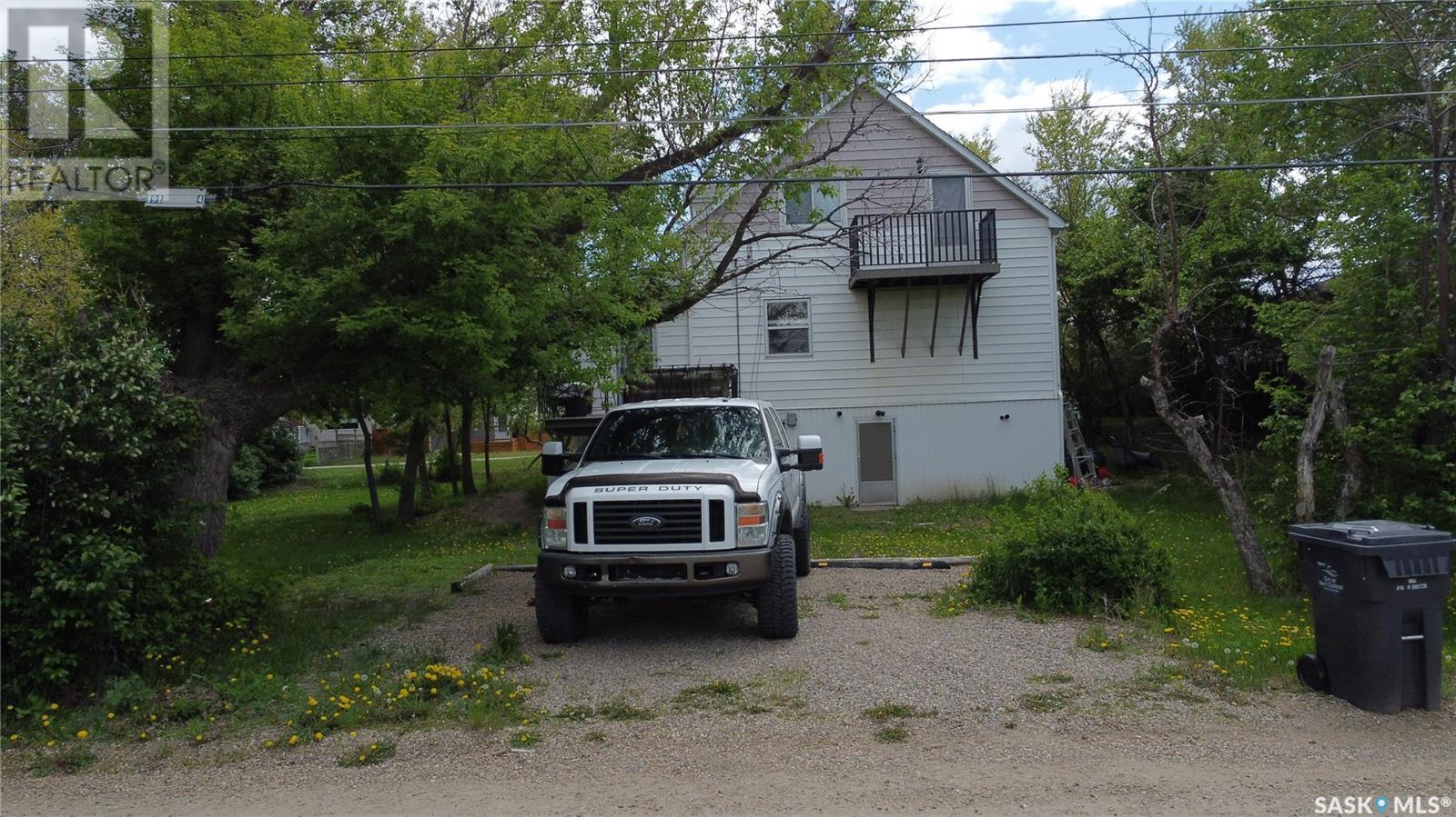 Single Family House for Sale in  North Railway STREET E Swift Current 