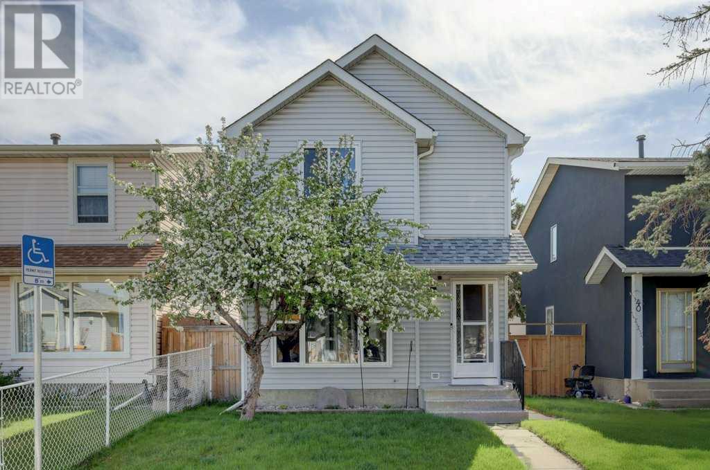 44 Castlegreen Close NE, Calgary, Alberta
