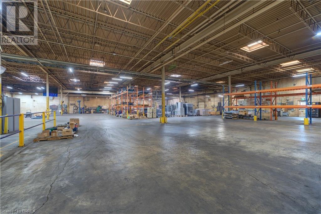 Photo 19 of 10 Spalding Drive, Brantford ON