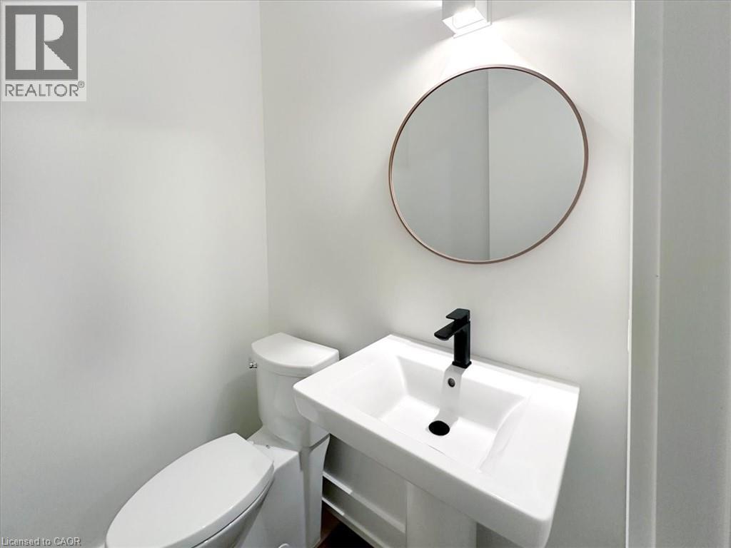 Photo 35 of 1613 G Lookout Street, Pelham ON