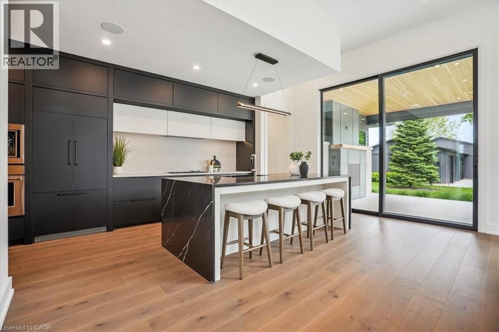 Photo 4 of 1613 G Lookout Street, Pelham ON