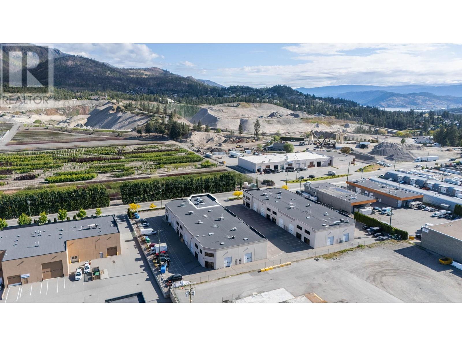 1 1395 Stevens Road, West Kelowna