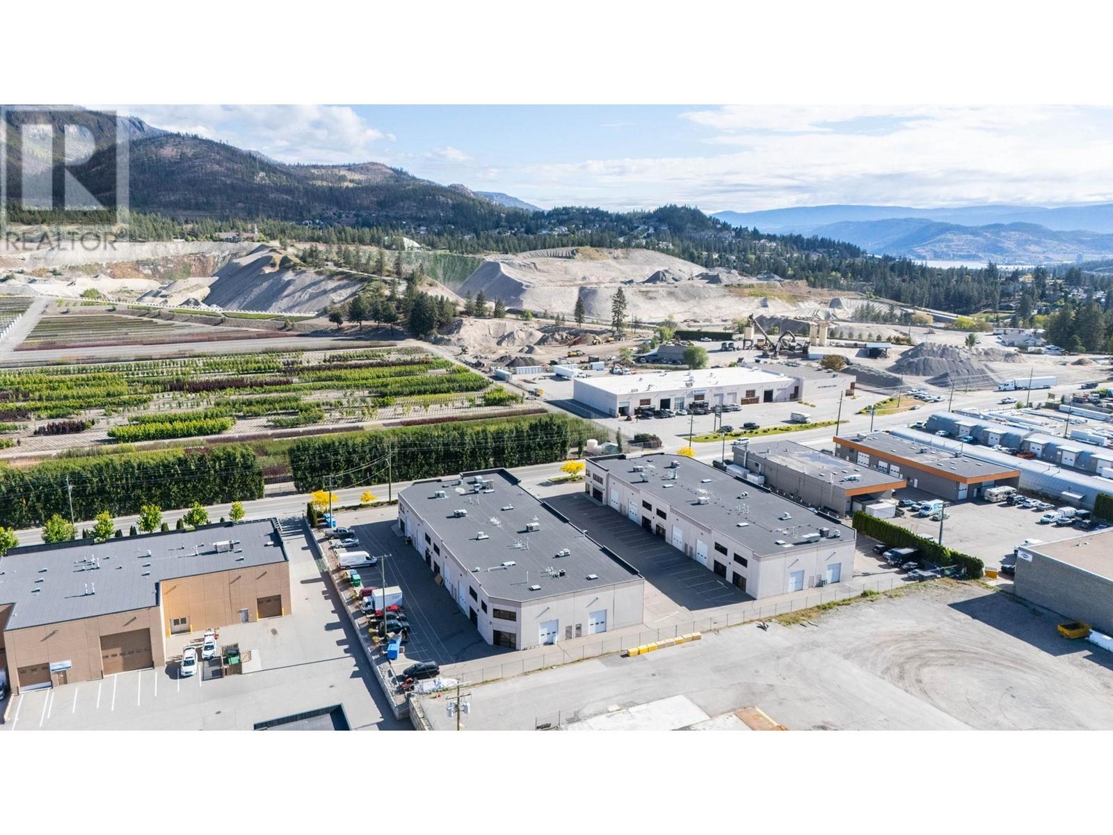 1 1395 Stevens Road, West Kelowna