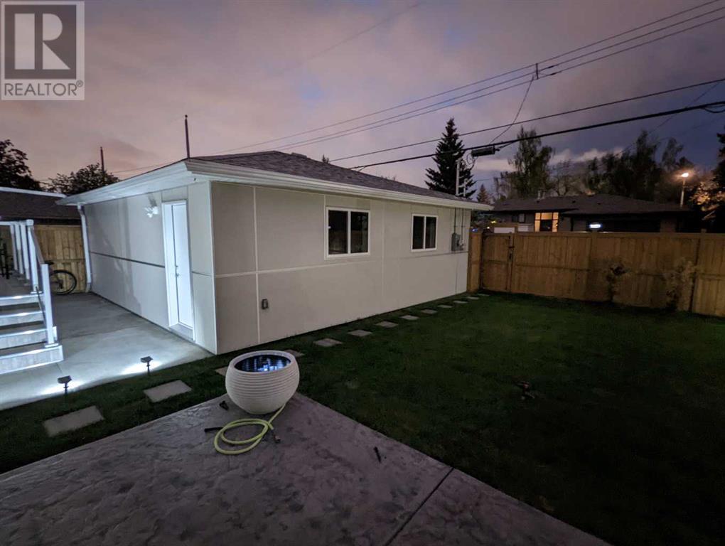 Single Family House Bungalow for Sale in  Waterloo Drive SW Wildwood Calgary 