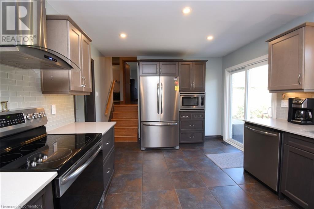 Photo 1 of 54 Chester Road, Hamilton ON