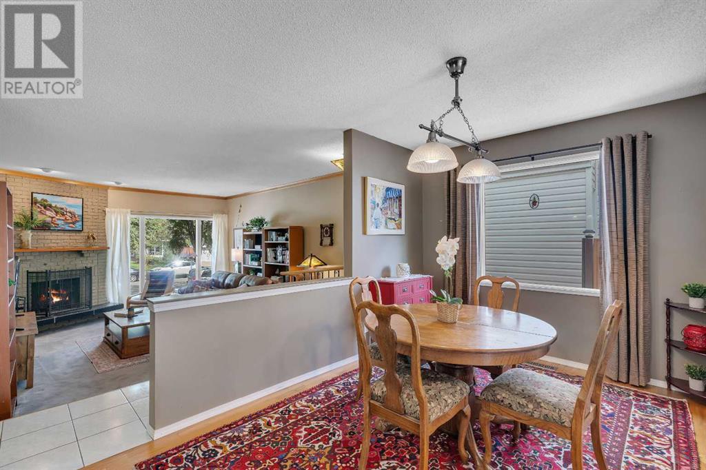 Single Family House Bungalow for Sale in  Woodbine Boulevard SW Woodbine Calgary 