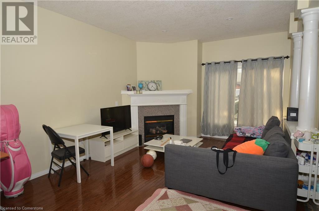 Photo 8 of 524 Stonehenge Drive, Ancaster ON