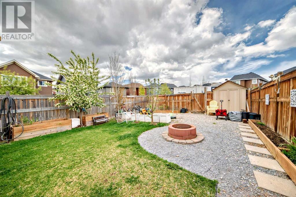 31 Sunset Road, Cochrane, Alberta