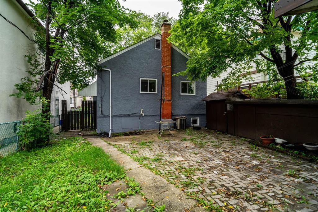 Photo 13 of 601 Alverstone Street, Winnipeg MB