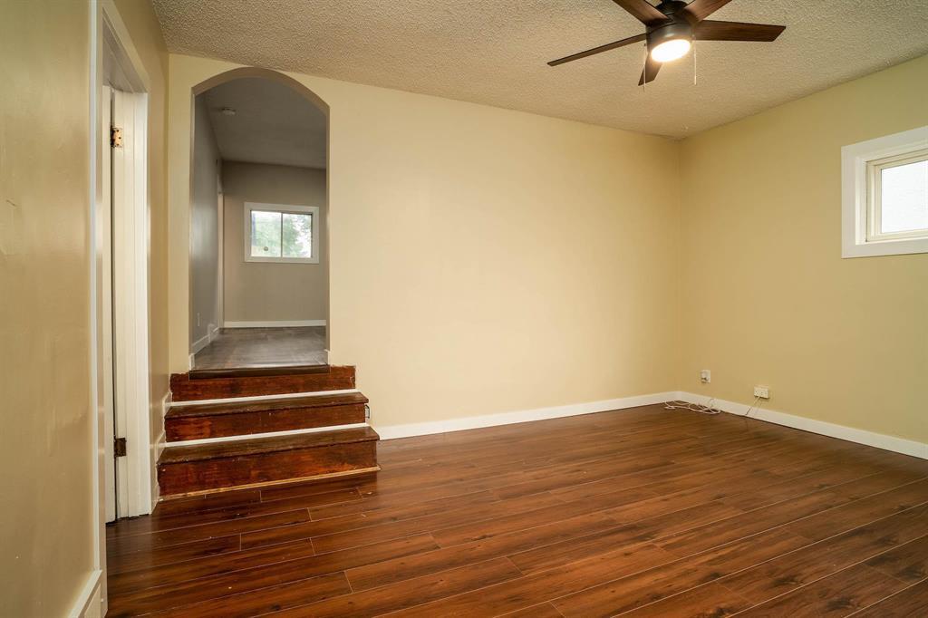Photo 9 of 601 Alverstone Street, Winnipeg MB