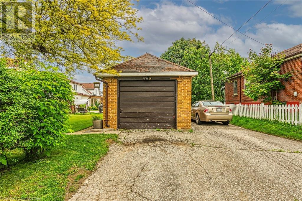 Photo 28 of 14 Sherring Street N, Hagersville ON
