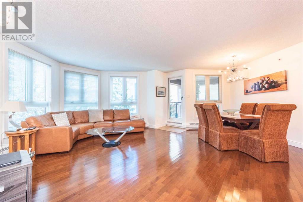 Single Family House for Sale in   Eau Claire Avenue SW Eau Claire Calgary 