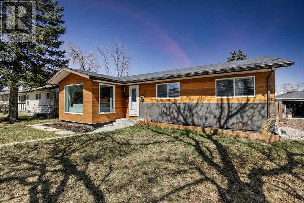 Single Family House Bungalow for Sale in  Windermere Road SW Wildwood Calgary 