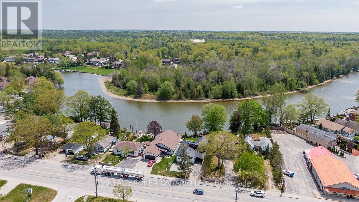 Photo 21 of 1359 Mosley Street, Wasaga Beach ON