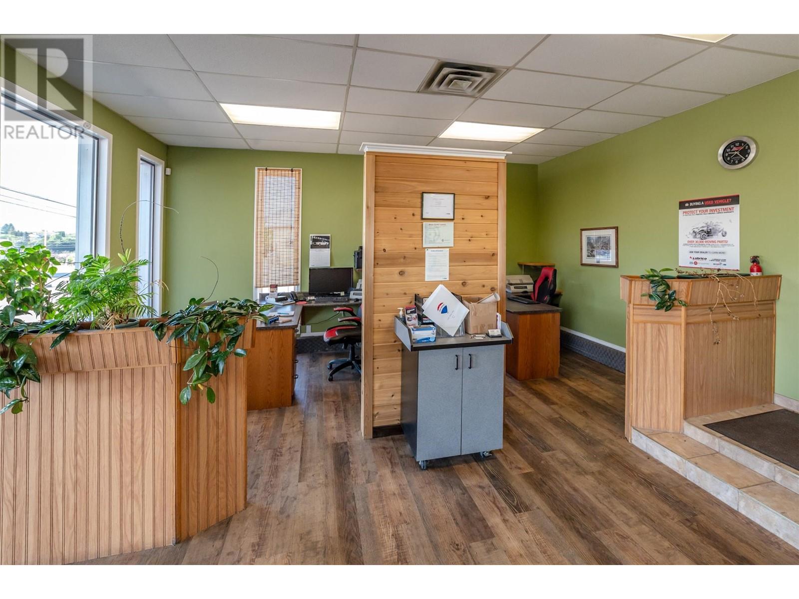  5668 HWY 97 Highway, Oliver