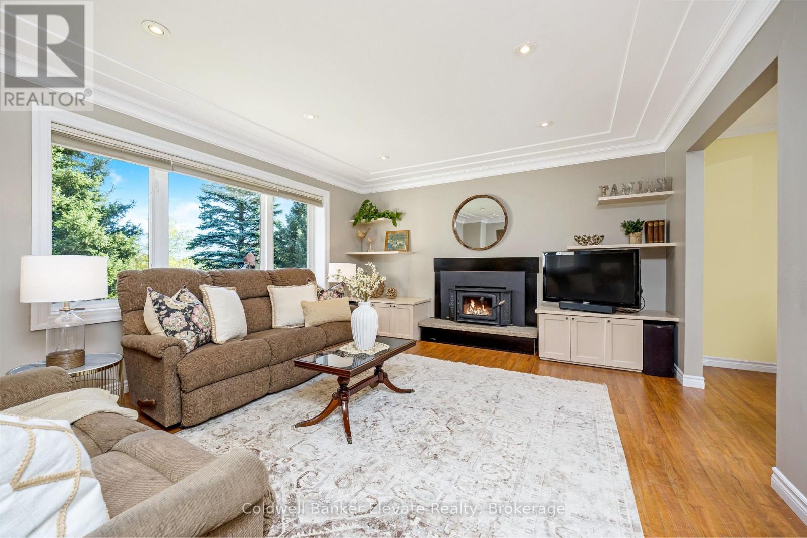 Photo 10 of 14360 Sixth Line, Halton Hills ON