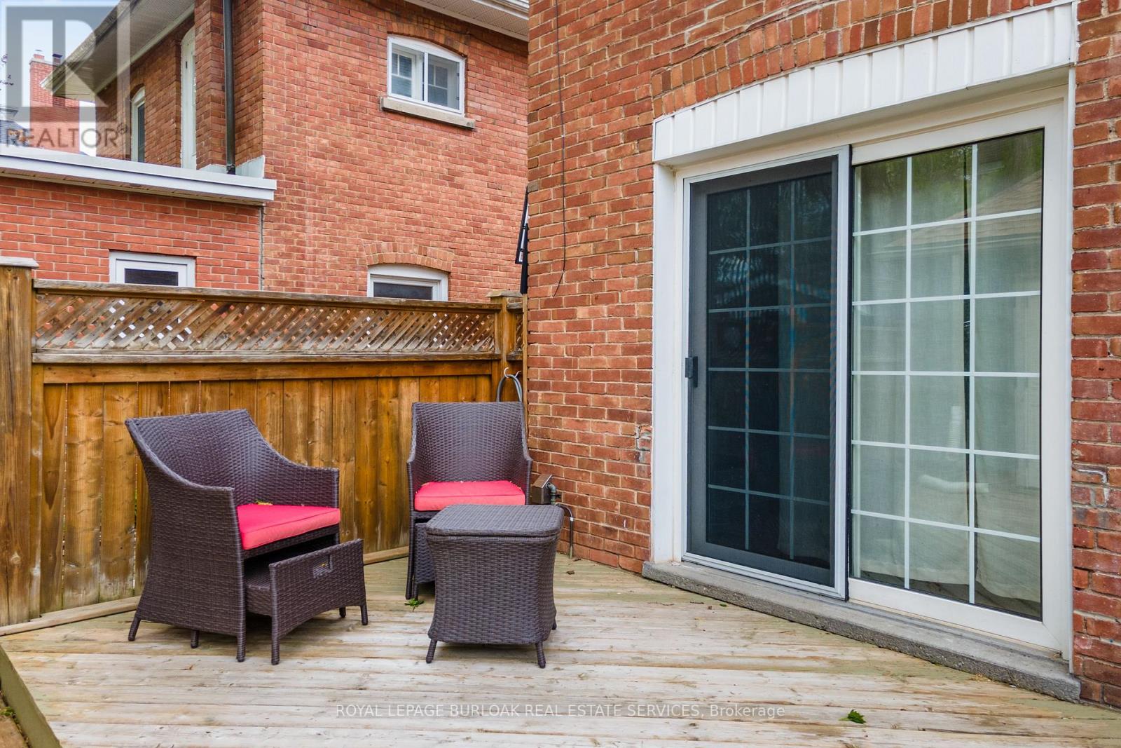 Photo 4 of 1144 4th Avenue W, Owen Sound ON