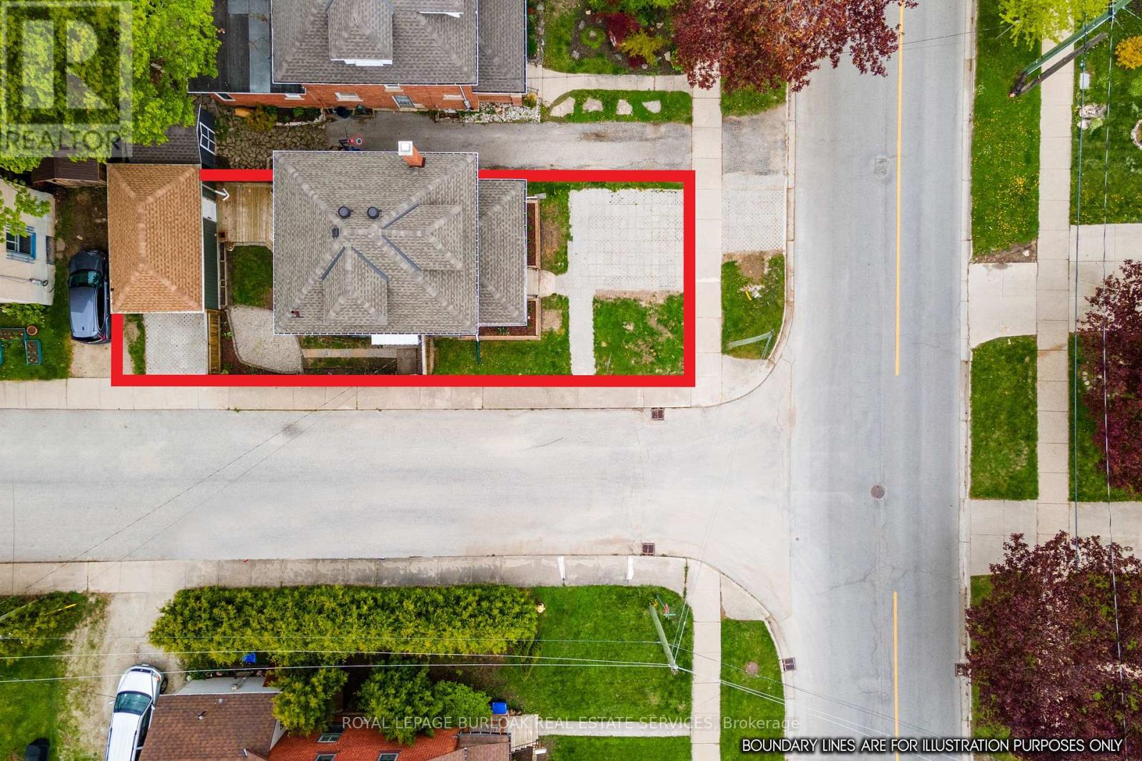 Photo 18 of 1144 4th Avenue W, Owen Sound ON