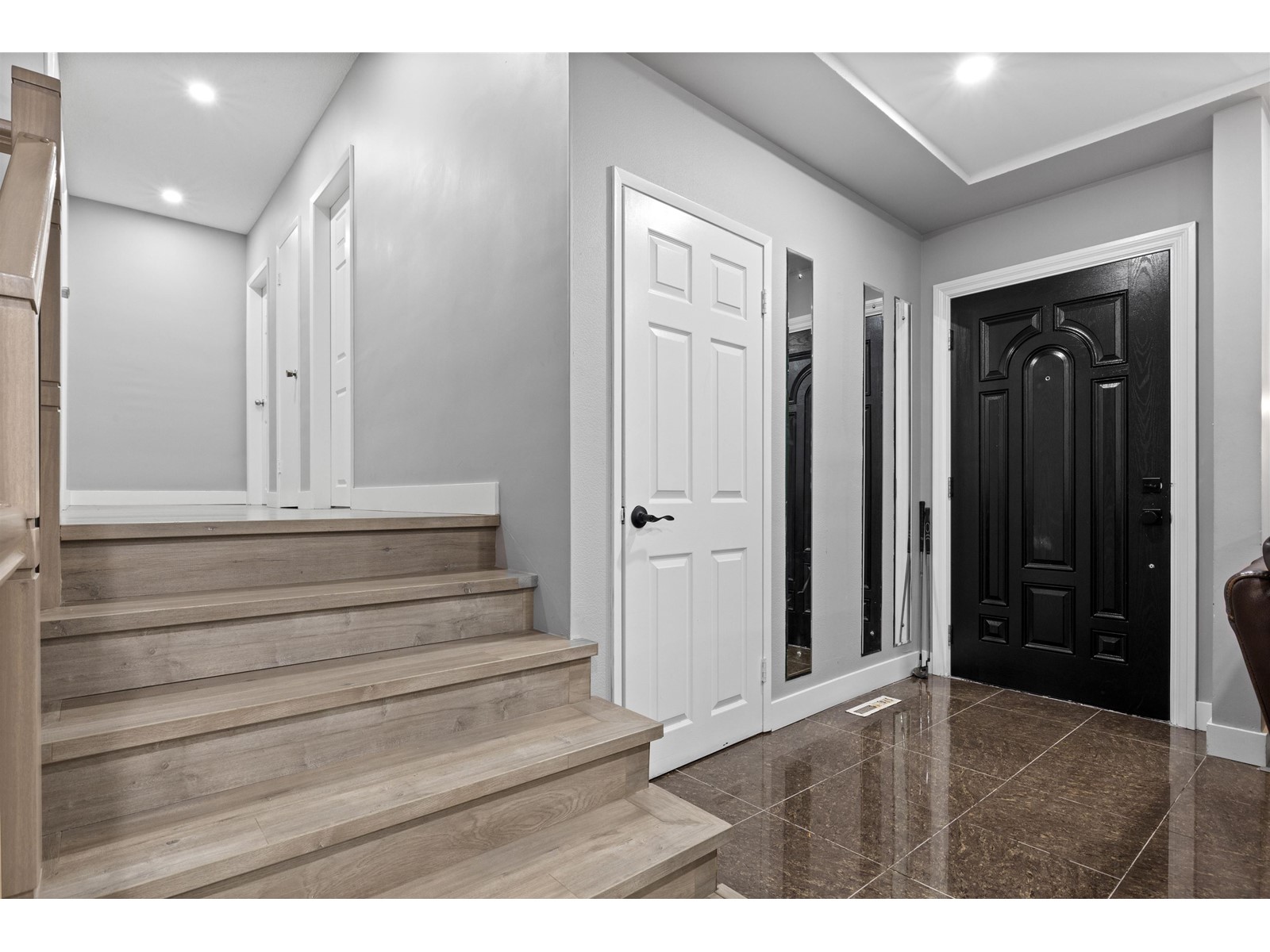 Photo 14 of 6764 134 A Street, Surrey BC