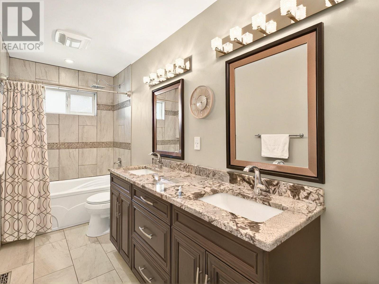  1150 Sunview Place, West Kelowna