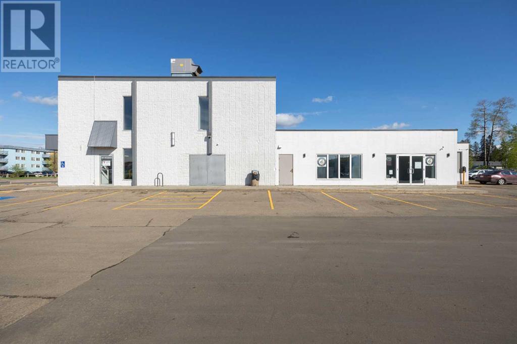 208, 9401 Franklin Avenue, Fort McMurray, Alberta