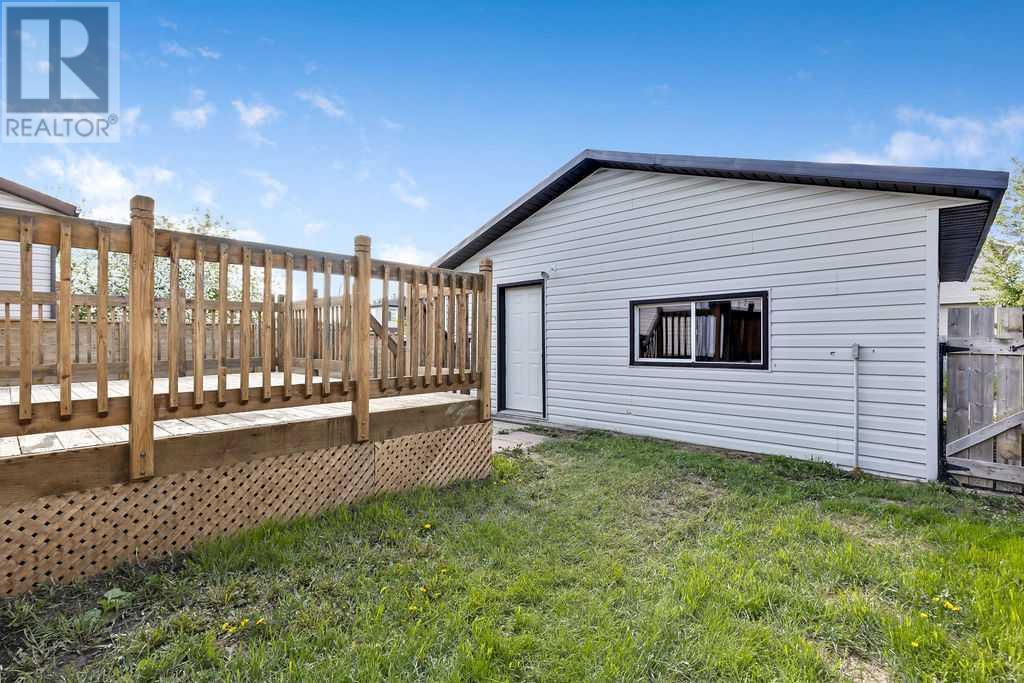 Single Family House Bungalow for Sale in  Castlebrook Rise NE Castleridge Calgary 