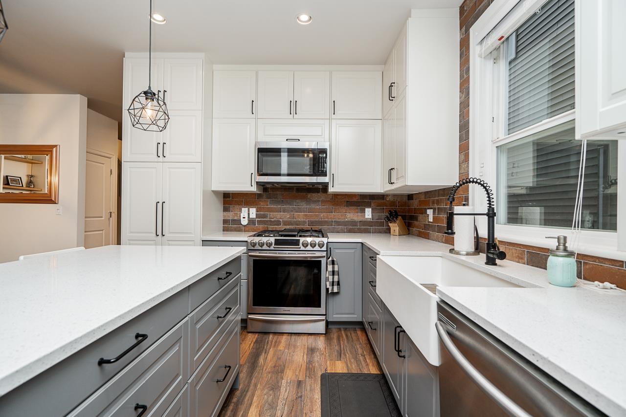 6733 193A STREET, Surrey real estate listing R3008351