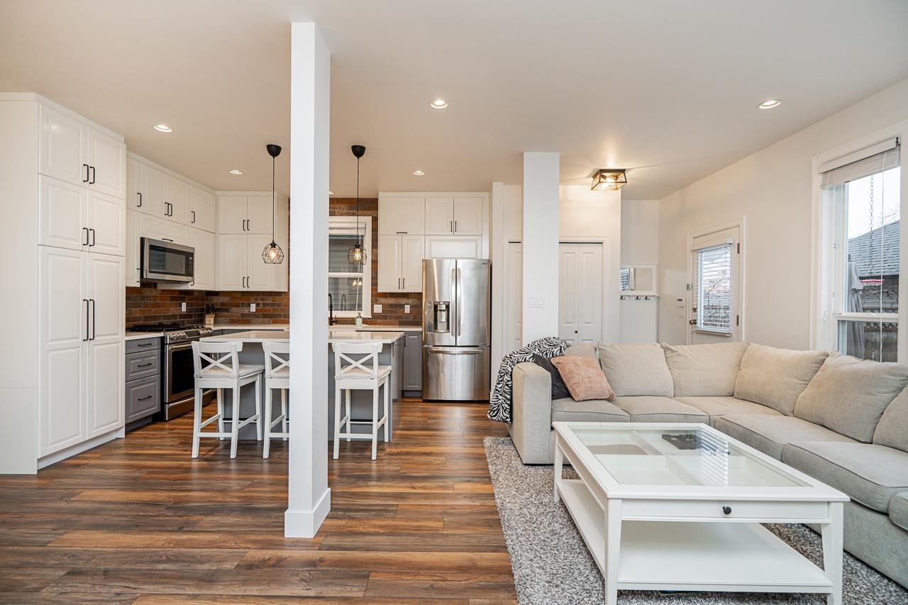 6733 193A STREET, Surrey real estate listing R3008351