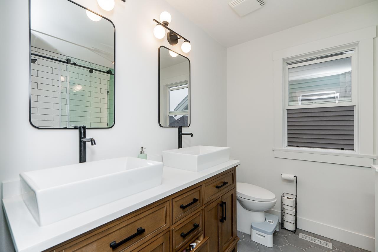 6733 193A STREET, Surrey real estate listing R3008351