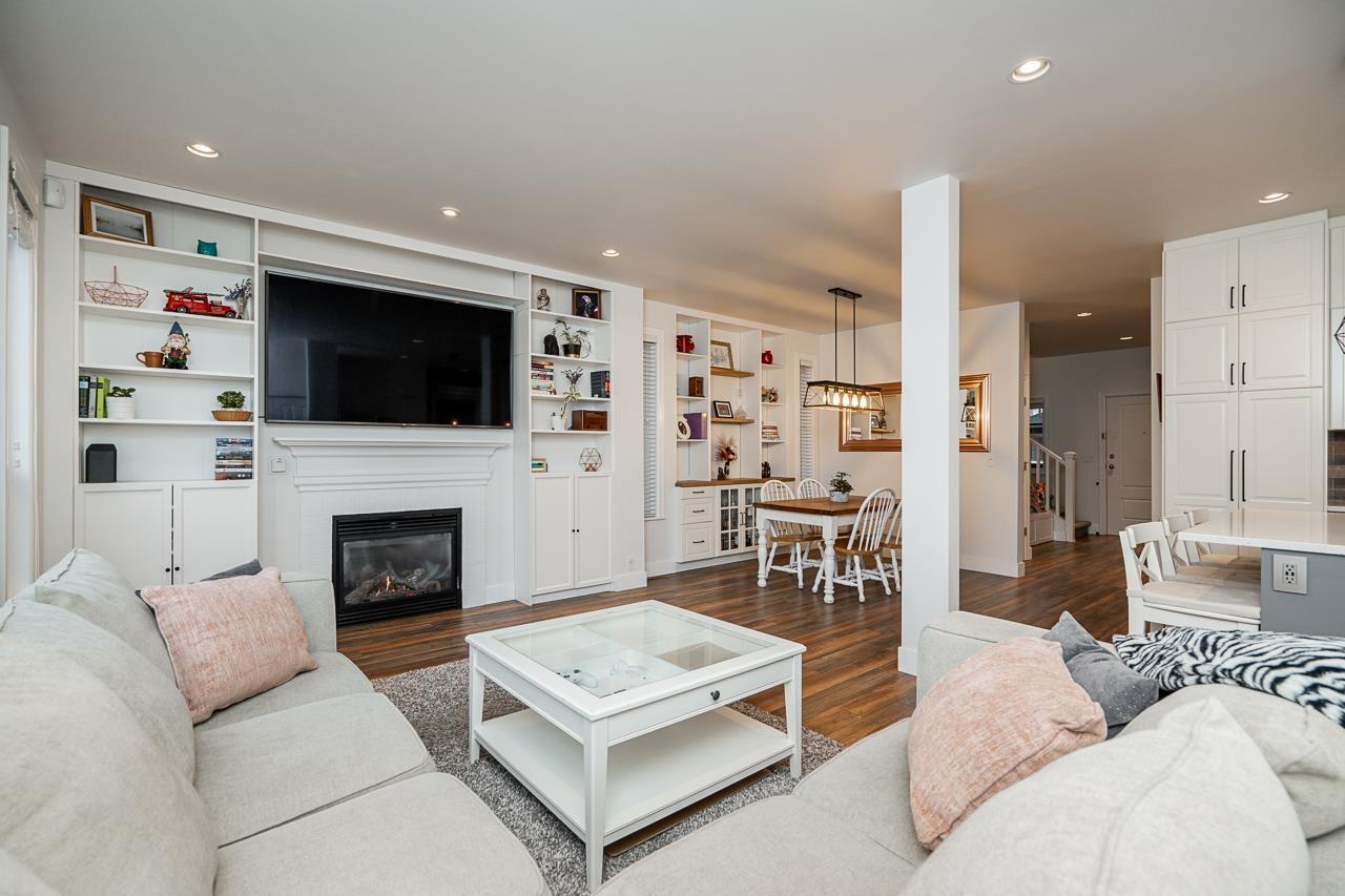 6733 193A STREET, Surrey real estate listing R3008351