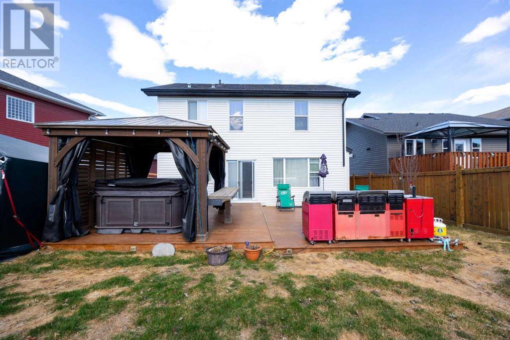 122 Iris Way, Fort McMurray, Alberta