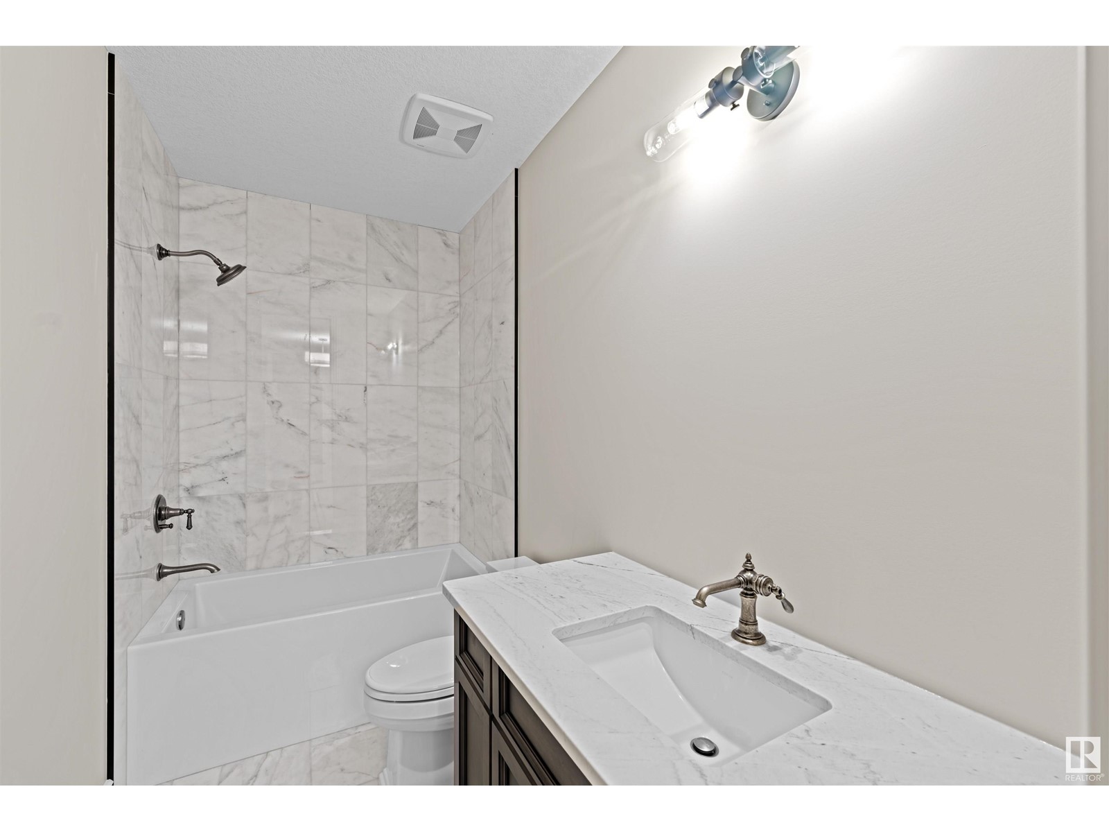 #205 25122 STURGEON RD, Rural Sturgeon County