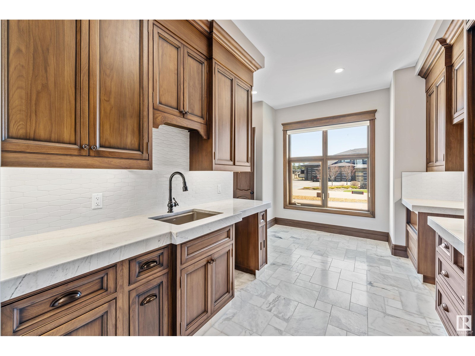 #205 25122 STURGEON RD, Rural Sturgeon County