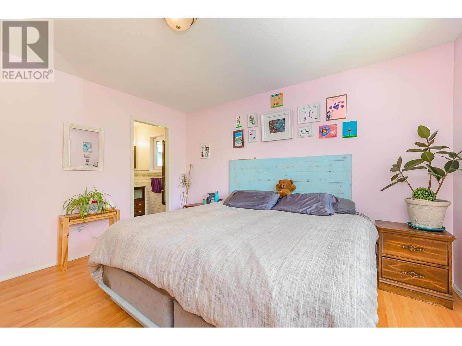 65 Grove Road, Enderby
