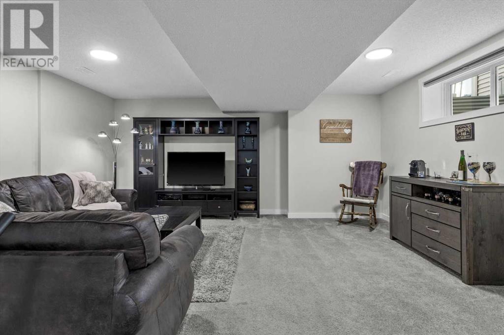 Single Family House for Sale in  Wolf Willow Boulevard SE Wolf Willow Calgary 