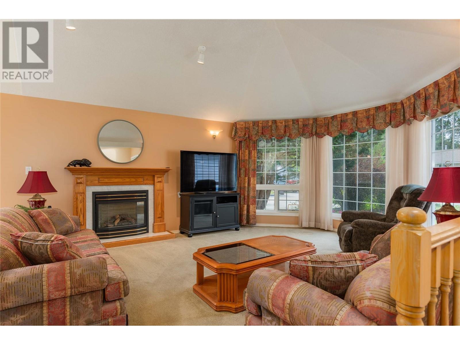 Photo 13 of 2718 Fir Drive, South Slocan BC