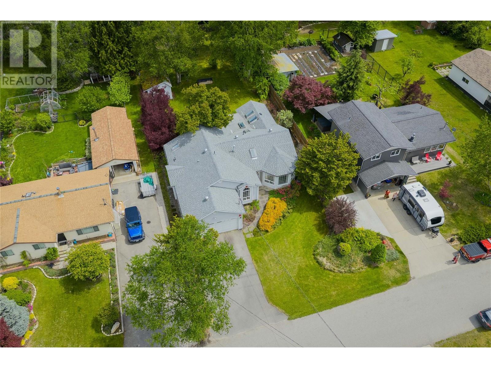 Photo 43 of 2718 Fir Drive, South Slocan BC