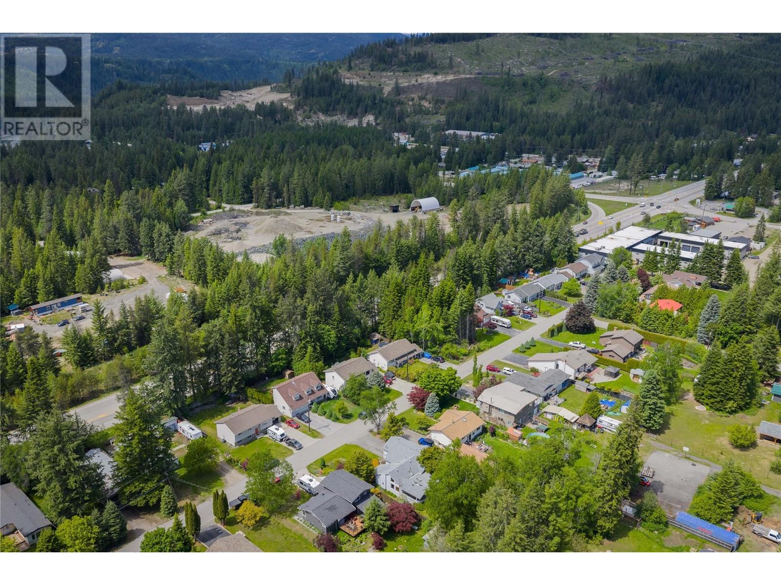 Photo 49 of 2718 Fir Drive, South Slocan BC