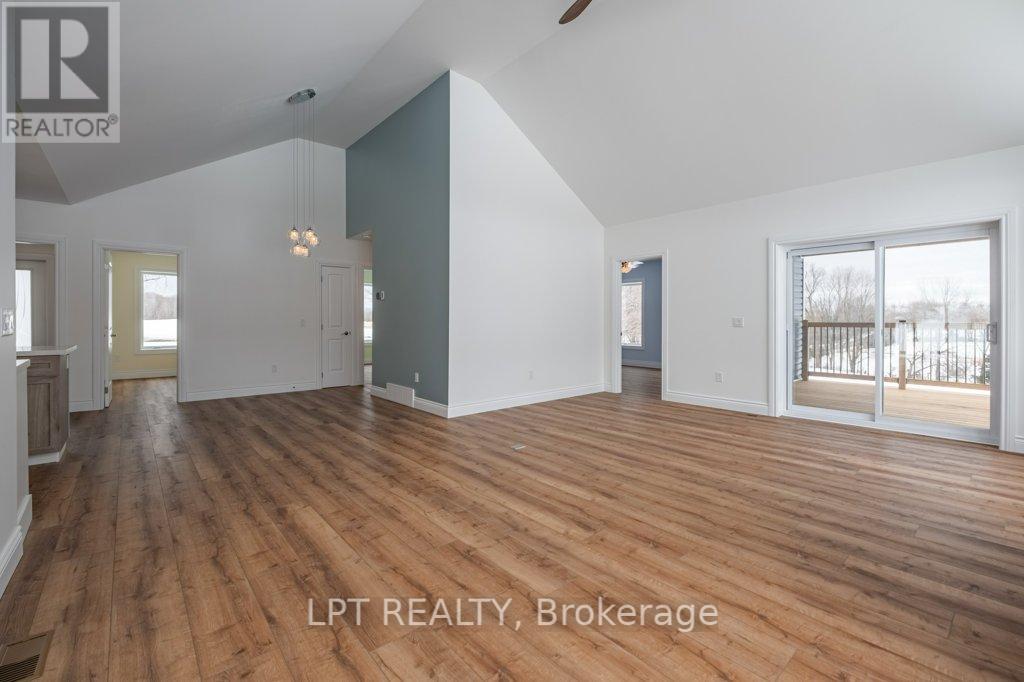 Photo 12 of 272 9th Concession Road, Rideau Lakes ON