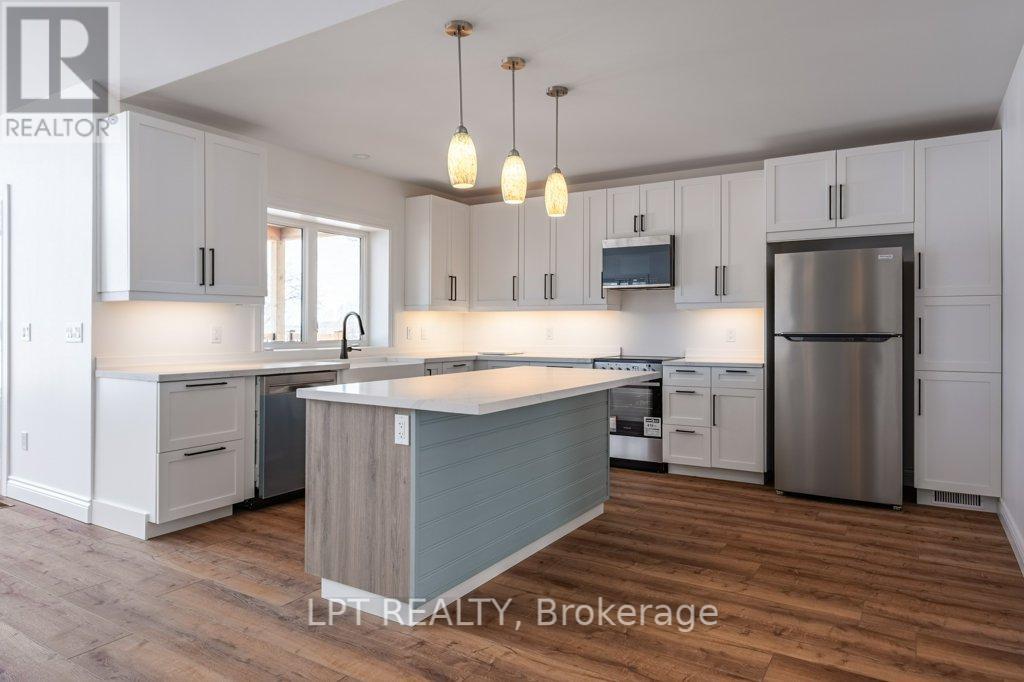 Photo 7 of 272 9th Concession Road, Rideau Lakes ON